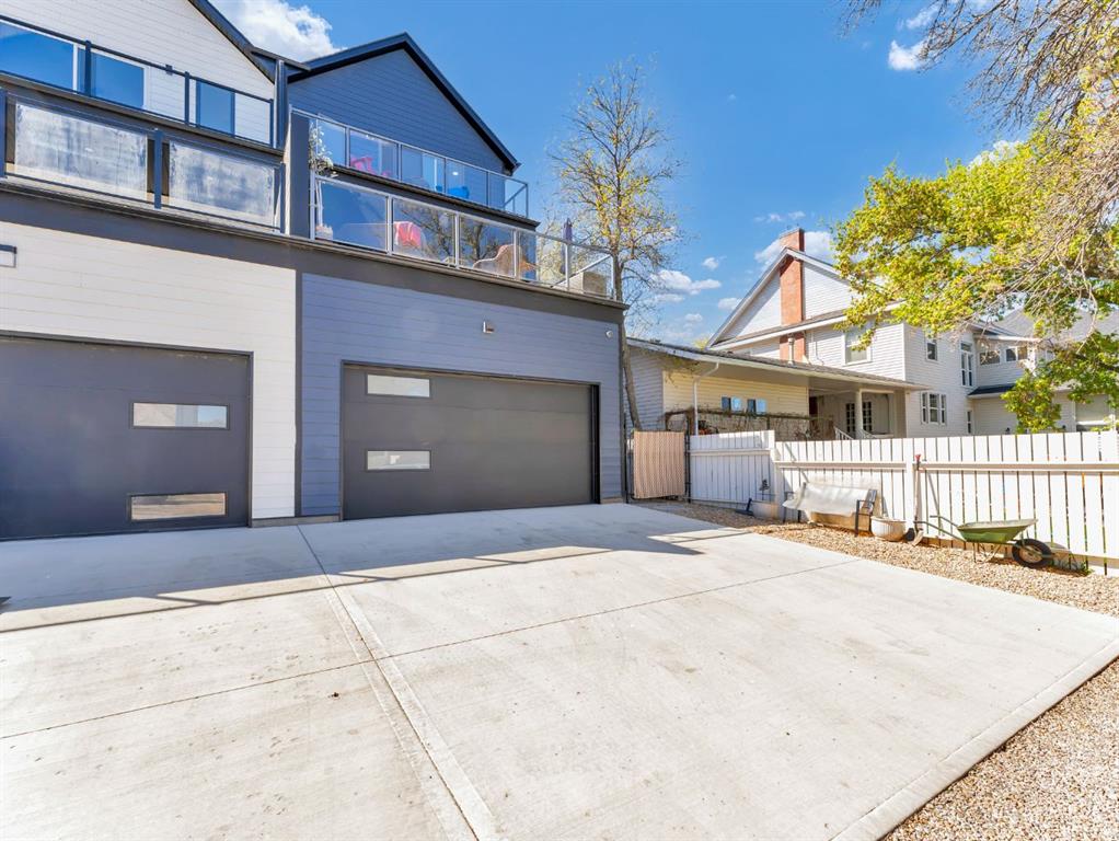 20 1 Street SW
