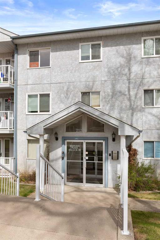 #302 252 4 Street SE