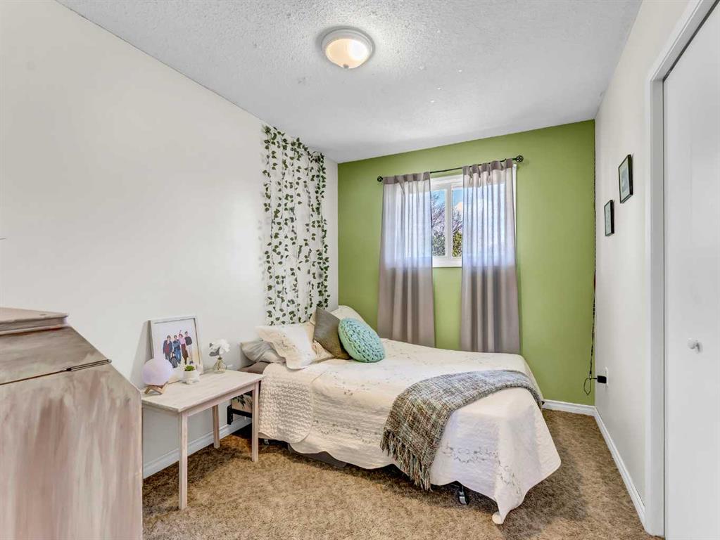 13 Cunliffe Crescent SE