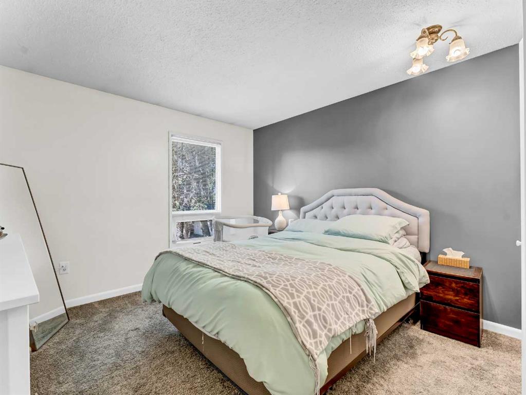 13 Cunliffe Crescent SE