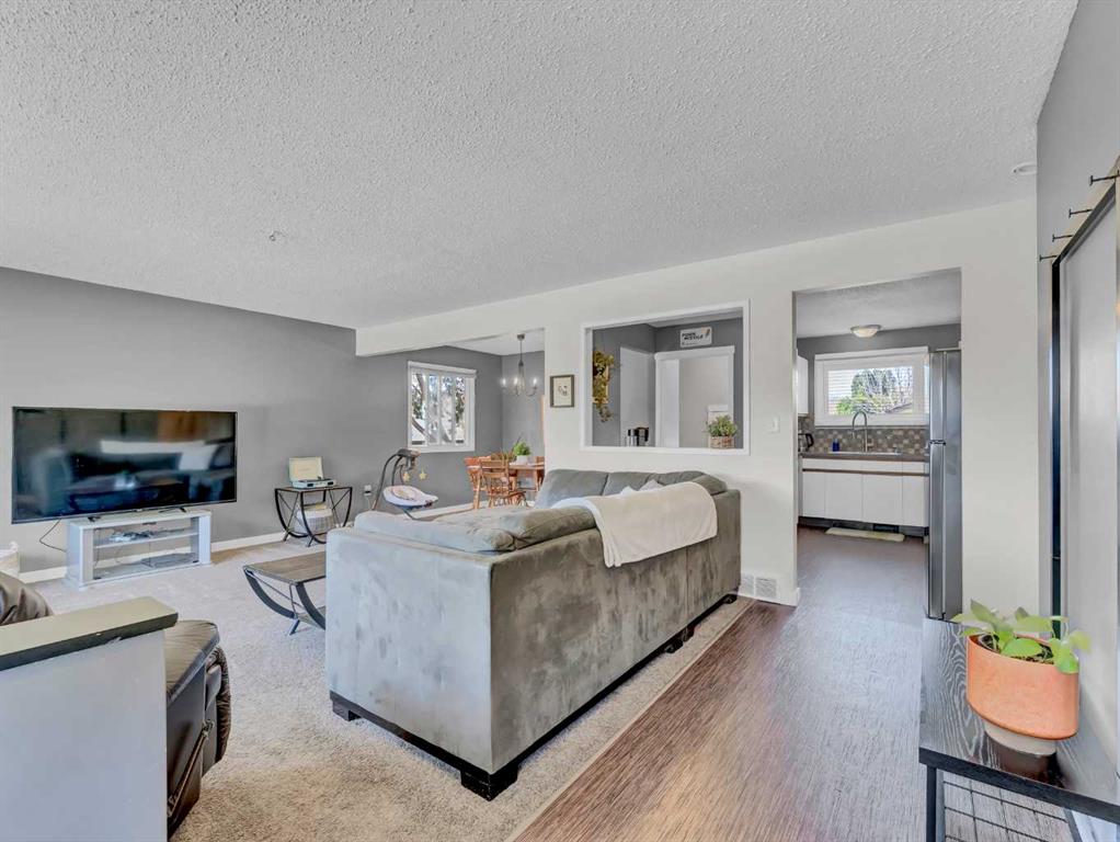 13 Cunliffe Crescent SE
