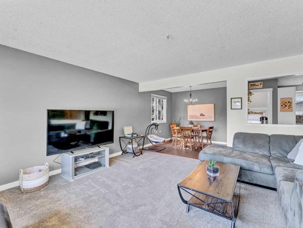 13 Cunliffe Crescent SE