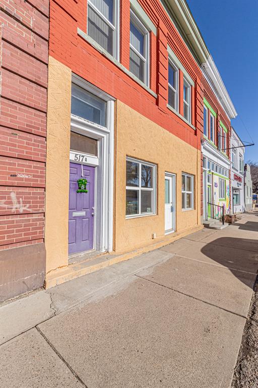 517A North Railway Street SE
