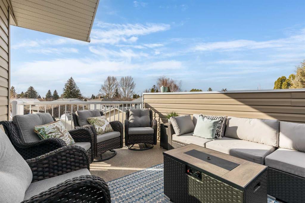 16 Rossdale Crescent SE