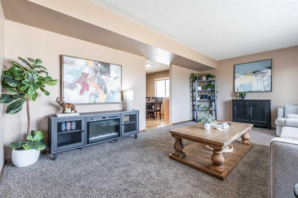 16 Rossdale Crescent SE