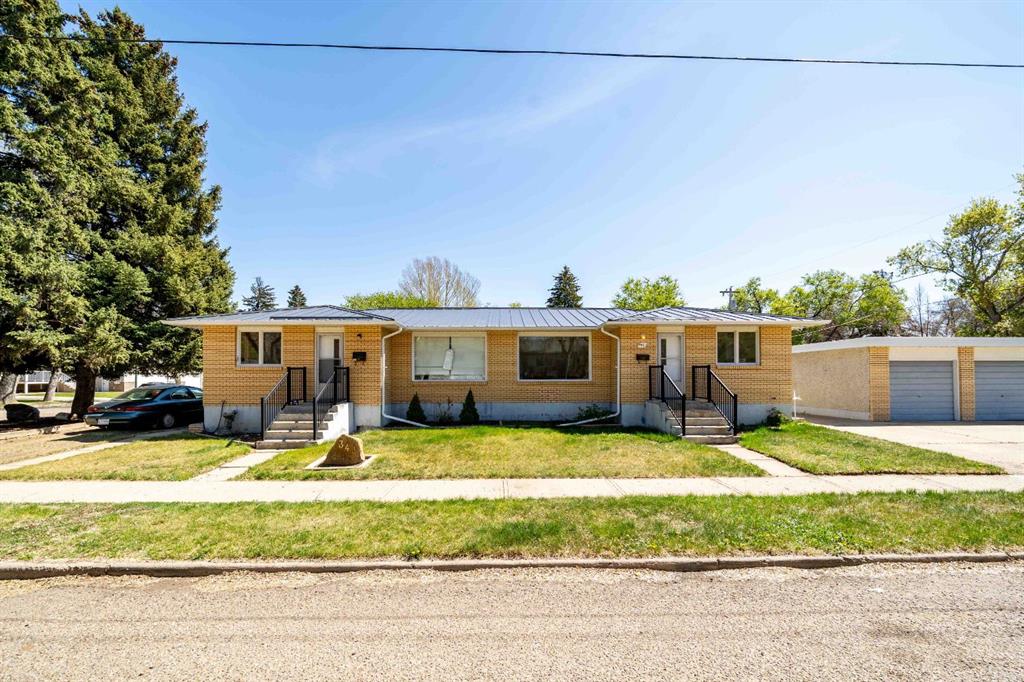341 & 343 2 Avenue NW, Medicine Hat