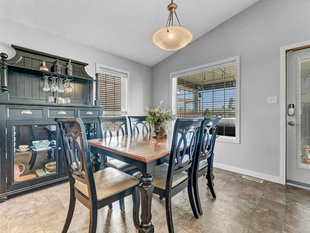 11 Riverview Place SE