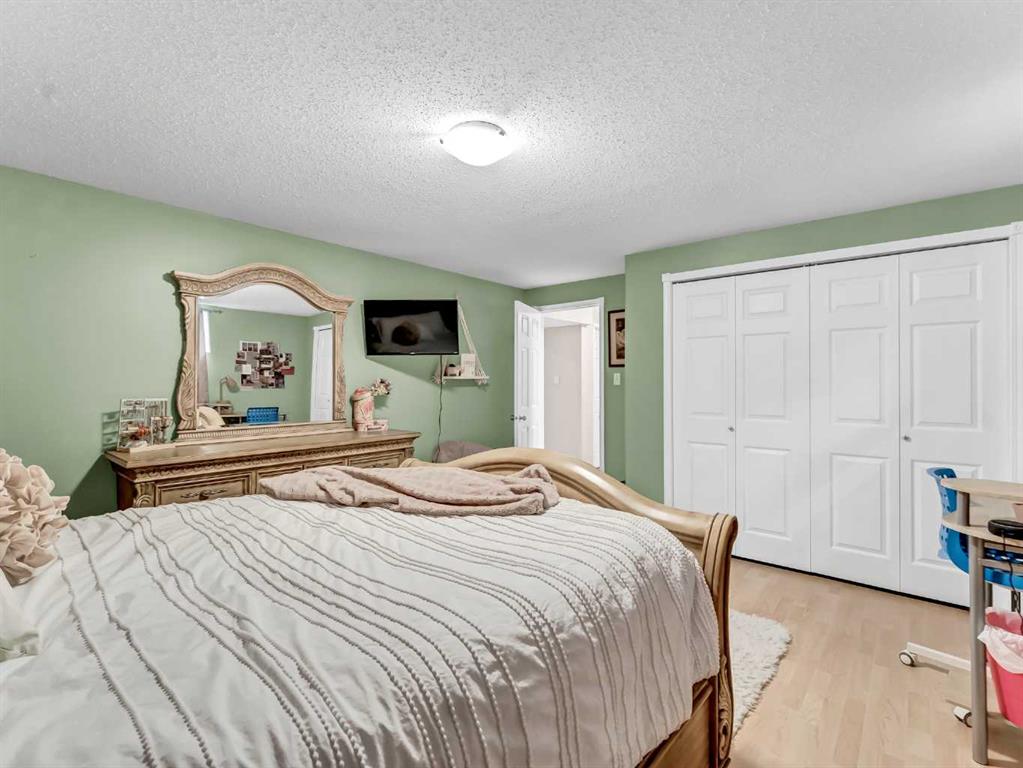 11 Riverview Place SE