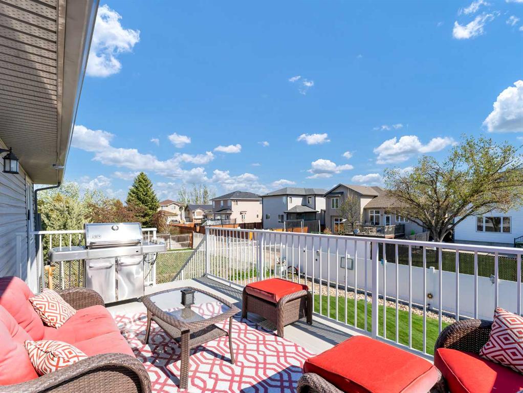 447 Vista Drive SE