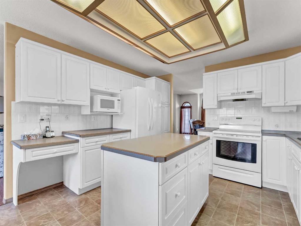 9 Park Meadows Drive SE