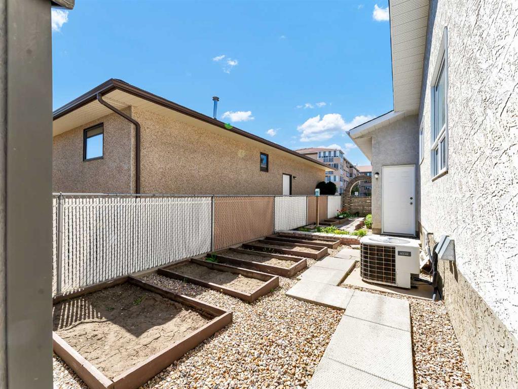 9 Park Meadows Drive SE