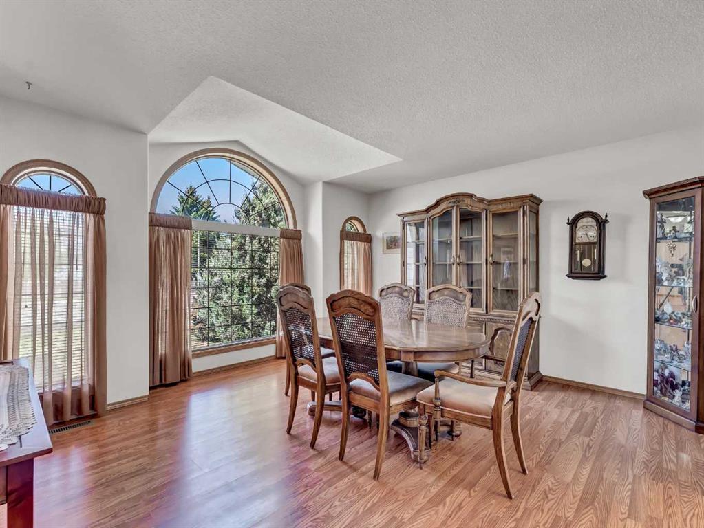 9 Park Meadows Drive SE