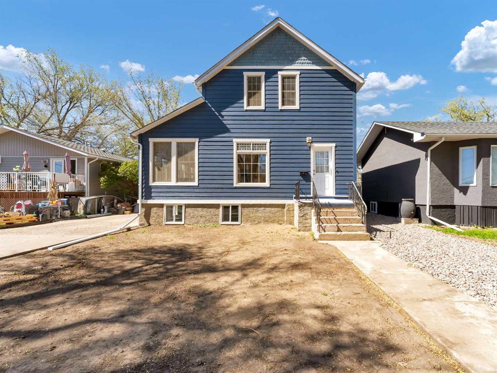816A 4 Street SE