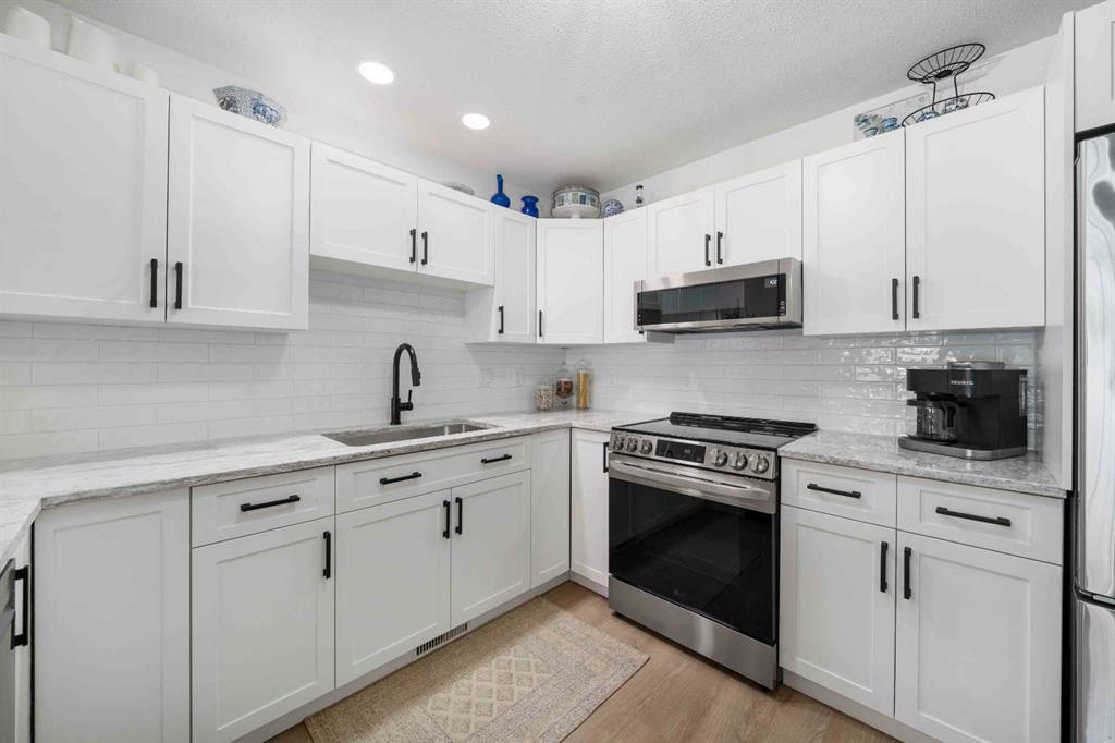 74 Park Meadows Lane SE