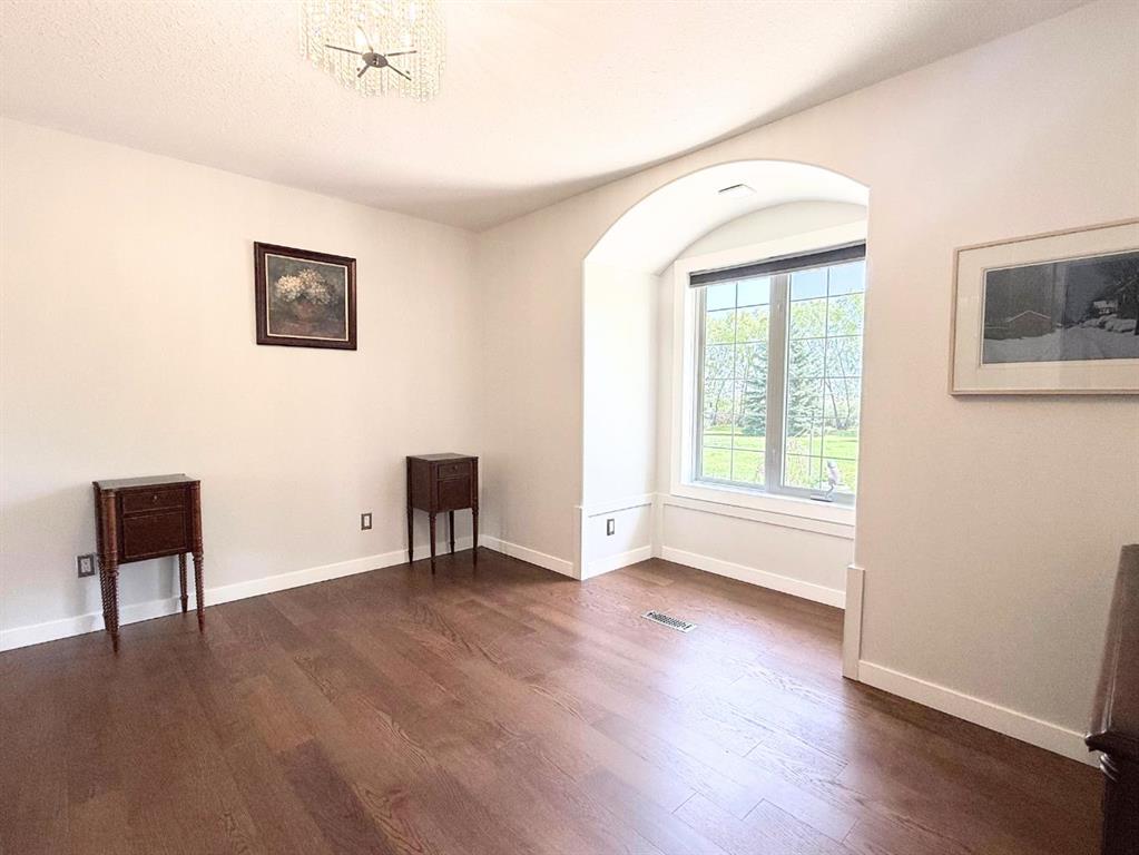 12112A Range Road 55  