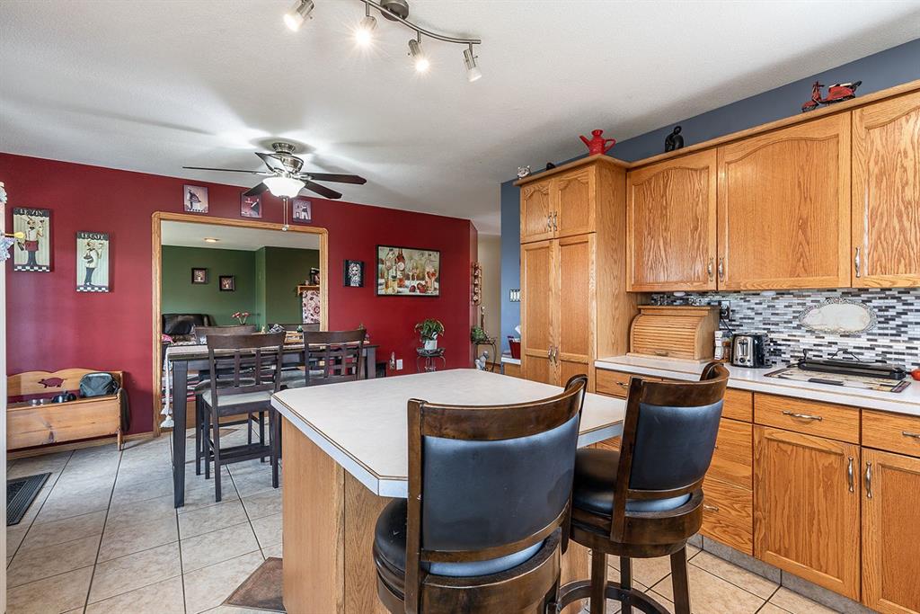  12404 Range Road 71  