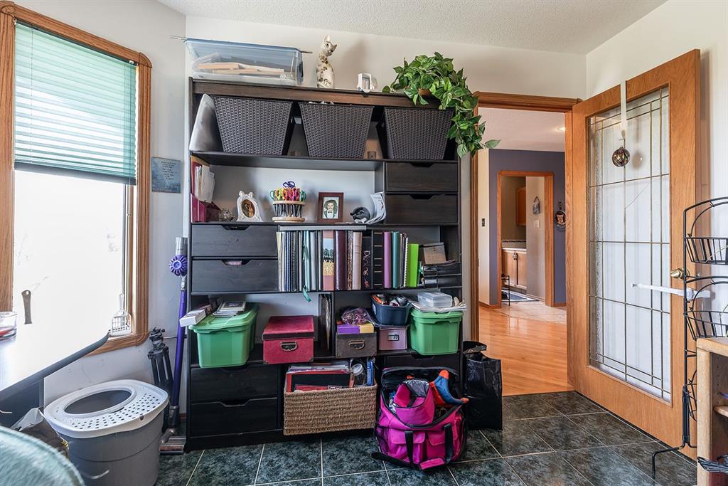  12404 Range Road 71  