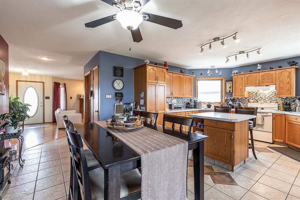  12404 Range Road 71  