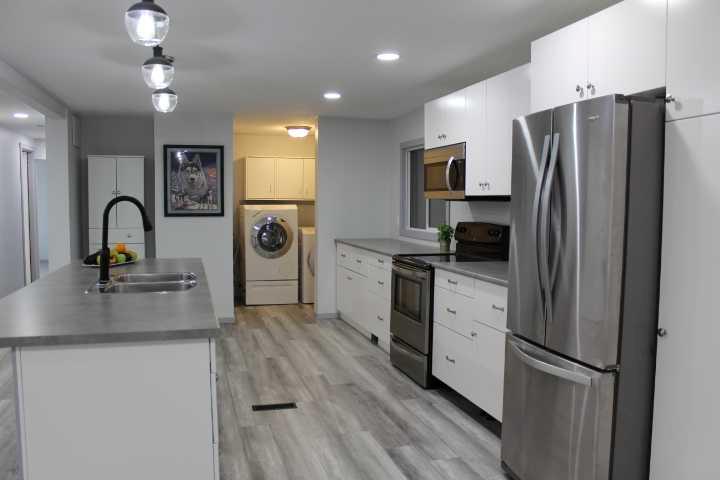 205 4 Street W