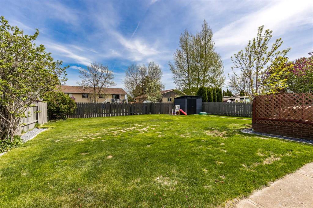 35 Rossdale Avenue SE