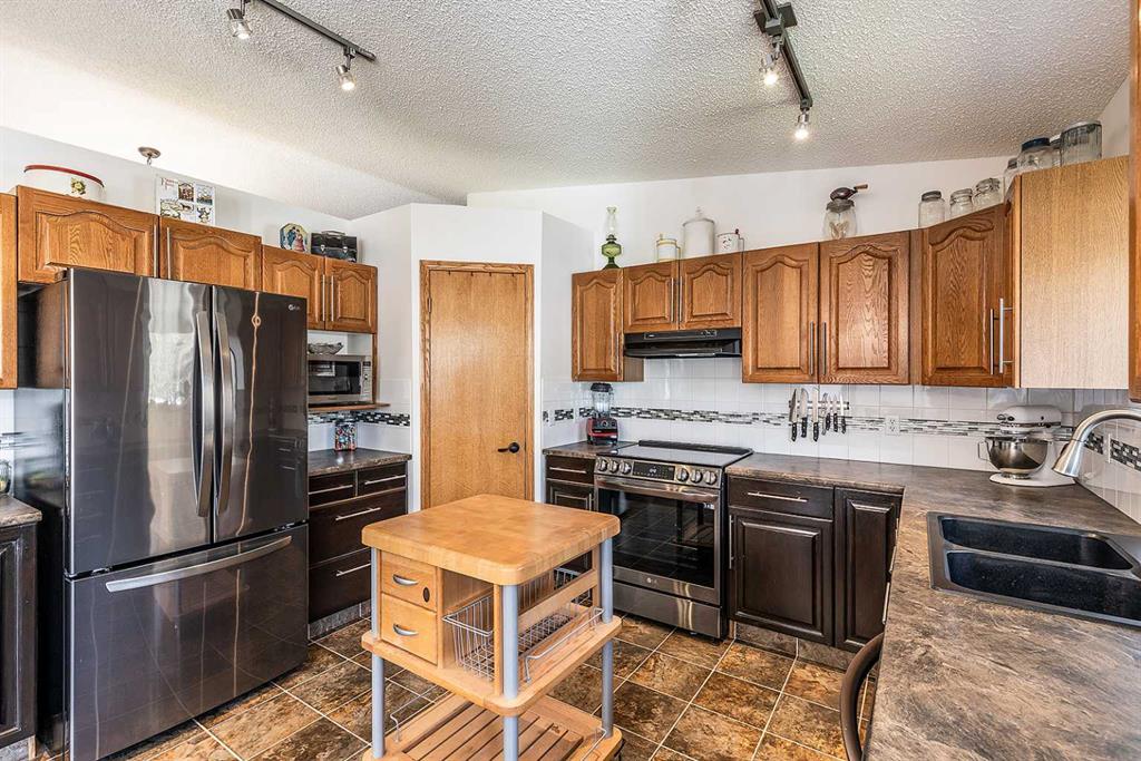 12 Taylor Boulevard SE