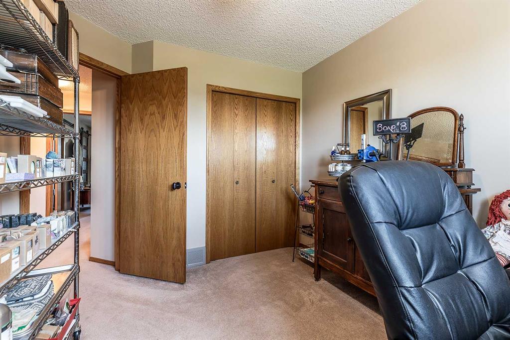 12 Taylor Boulevard SE