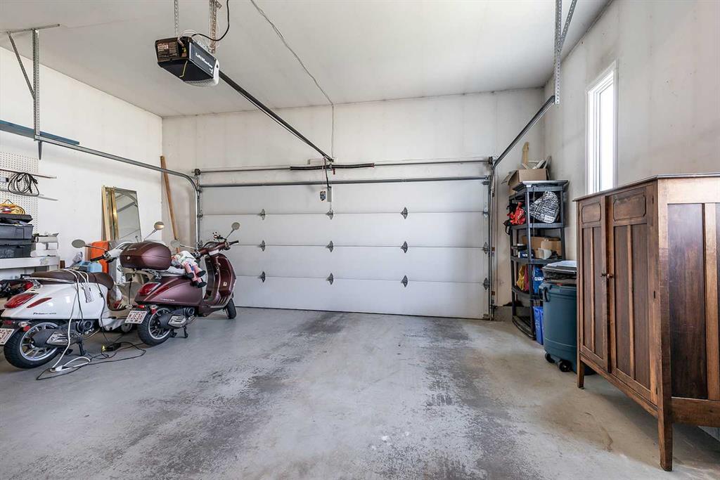 12 Taylor Boulevard SE