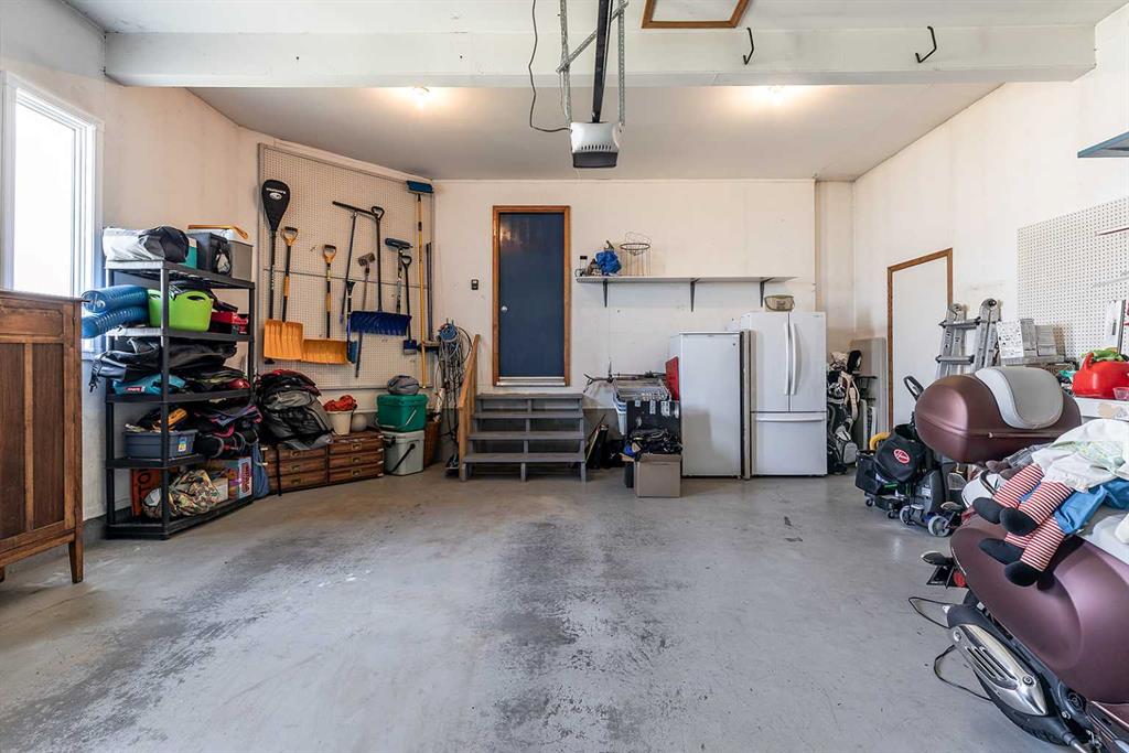 12 Taylor Boulevard SE