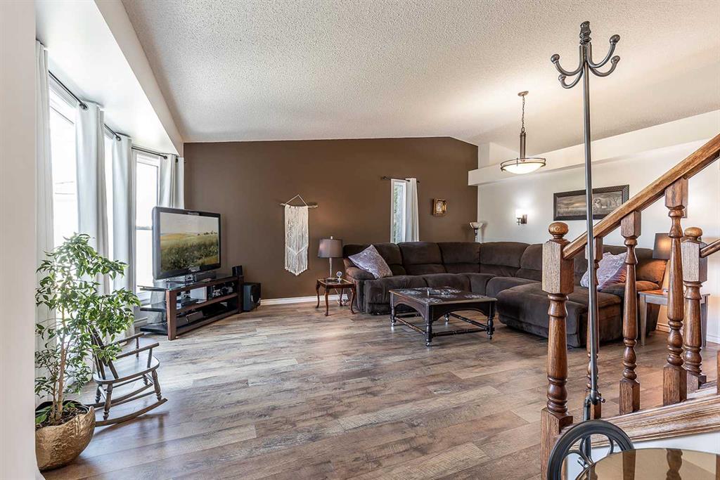 12 Taylor Boulevard SE