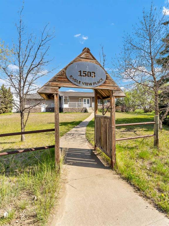 1503 Eagle View Place SW