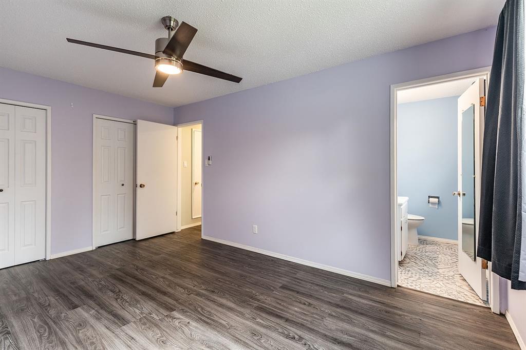 16 Red Deer Drive SW
