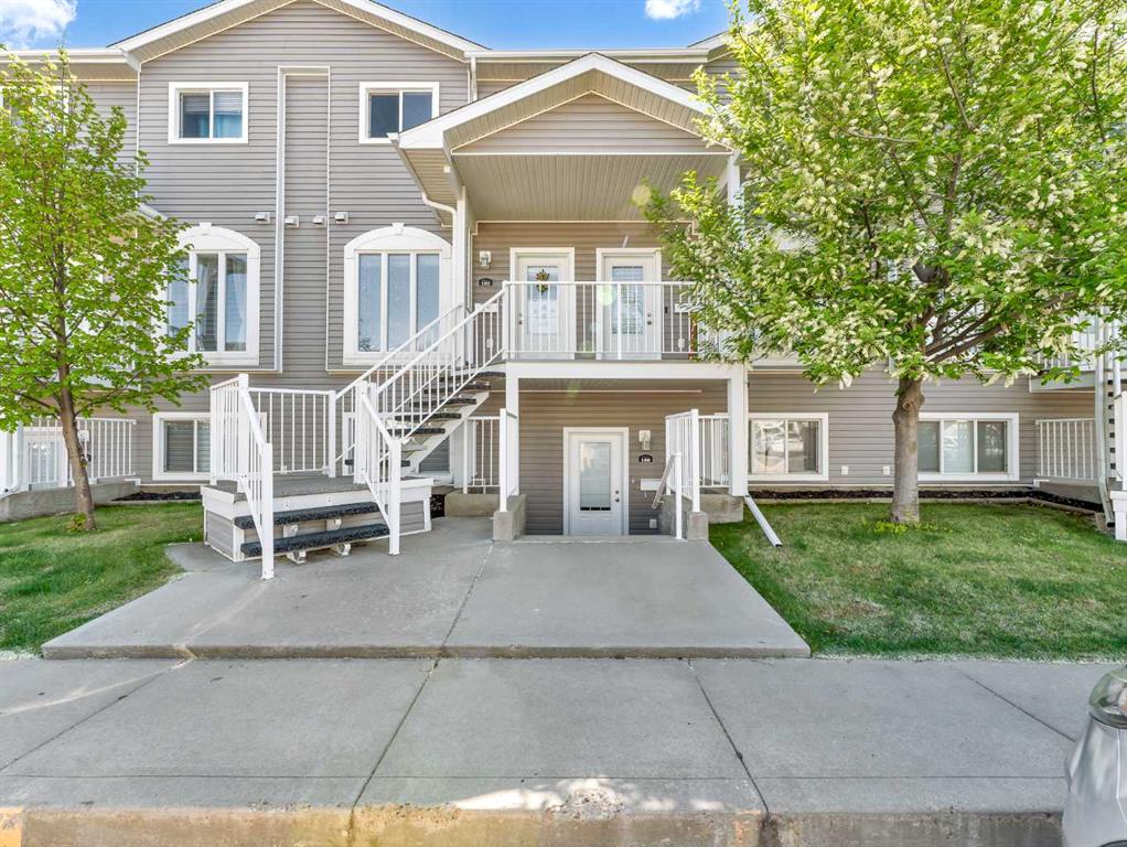 102 Somerset Lane SE