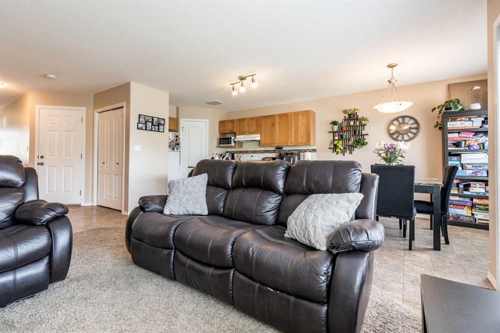44 Saamis Meadows Lane SW