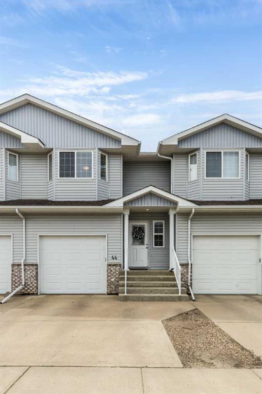44 Saamis Meadows Lane SW