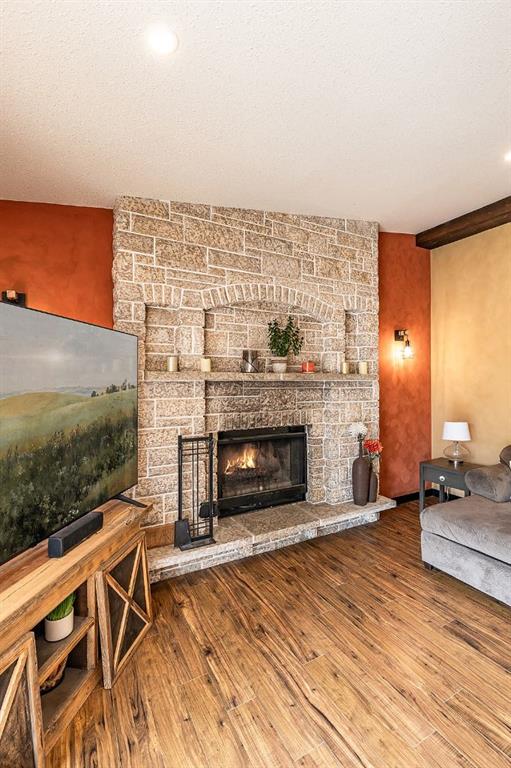 44 Valleyview Drive SW