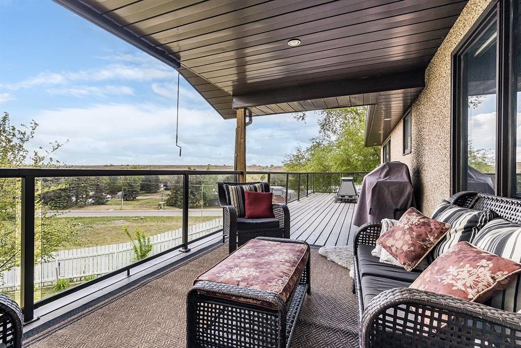 44 Valleyview Drive SW