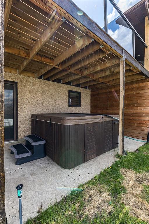 44 Valleyview Drive SW
