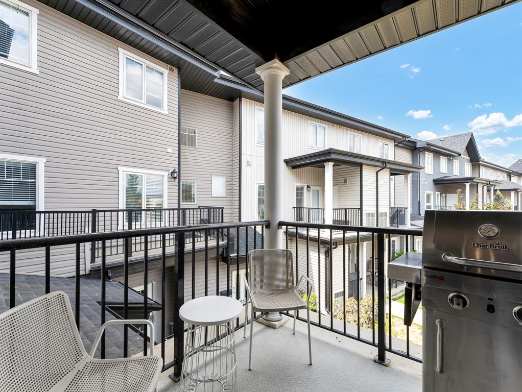 #27 298 Somerset Way SE