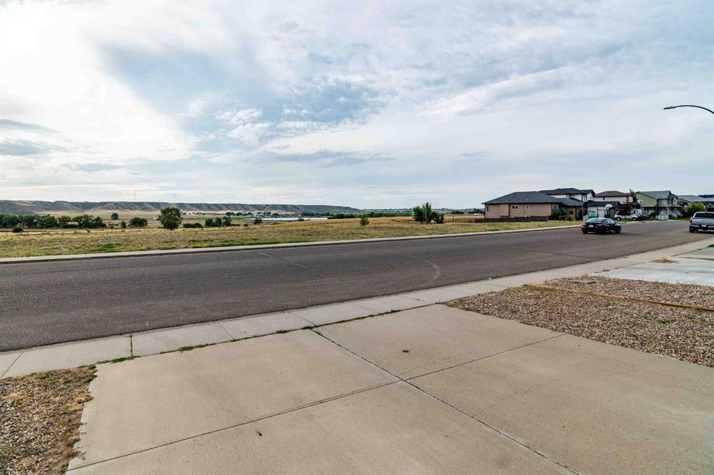 194 Ranchlands Boulevard NE