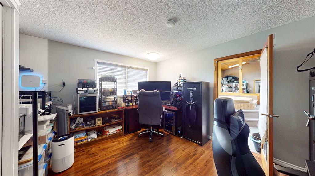 54 Rossdale Road SE
