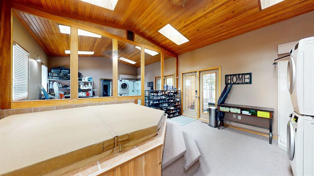 54 Rossdale Road SE