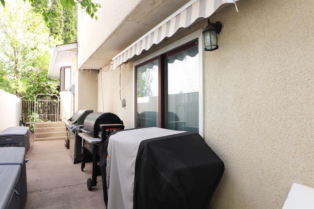 54 Rossdale Road SE