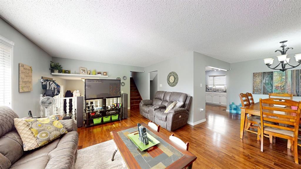 54 Rossdale Road SE