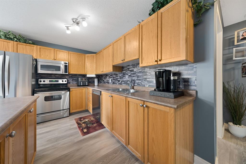 #317 1648 Saamis Drive NW