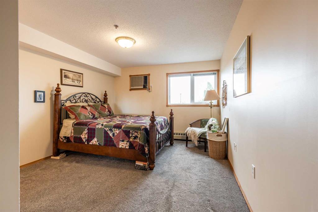 #202 22 Park Meadows Drive SE