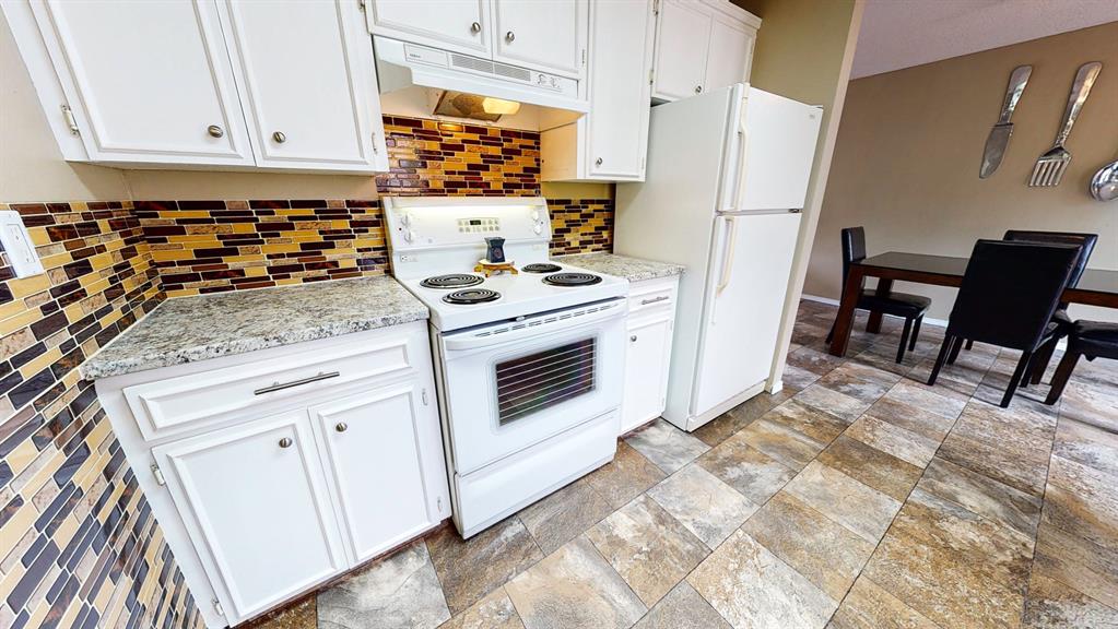 7 Valleyview Drive SW