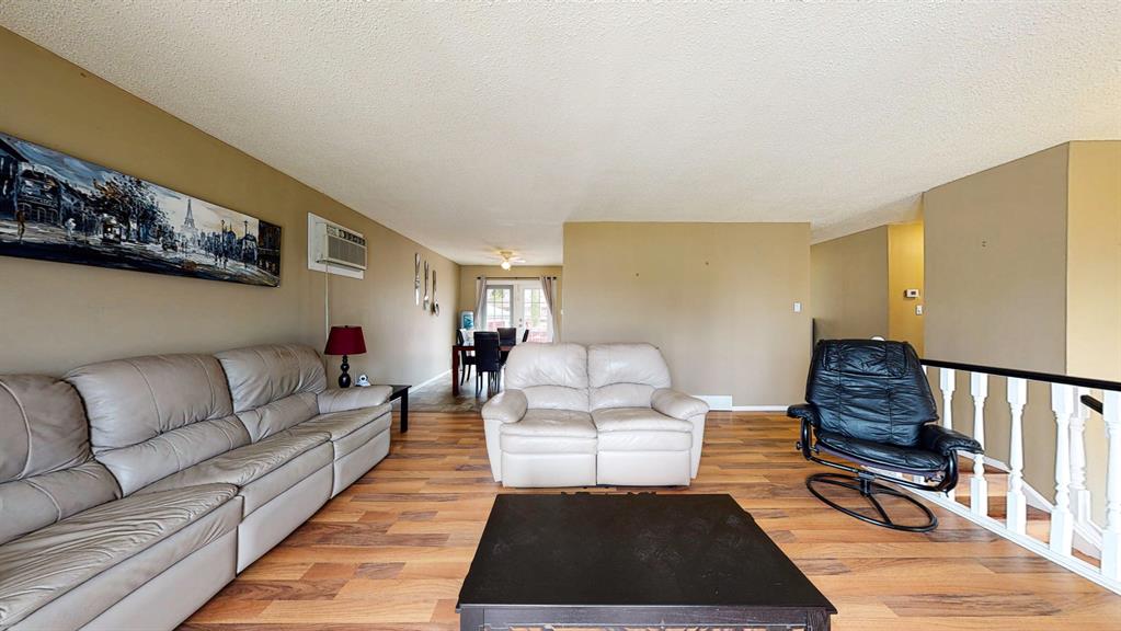 7 Valleyview Drive SW