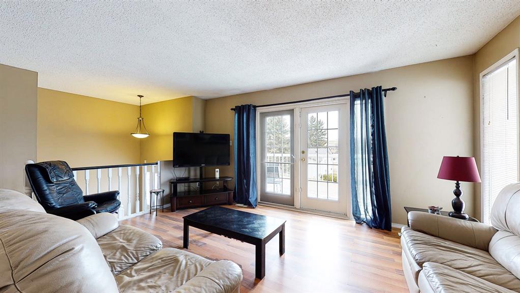 7 Valleyview Drive SW