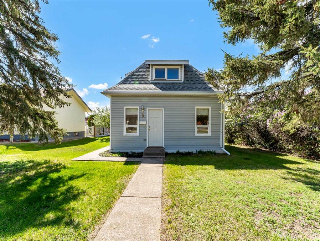 9 4th Street NE, Redcliff