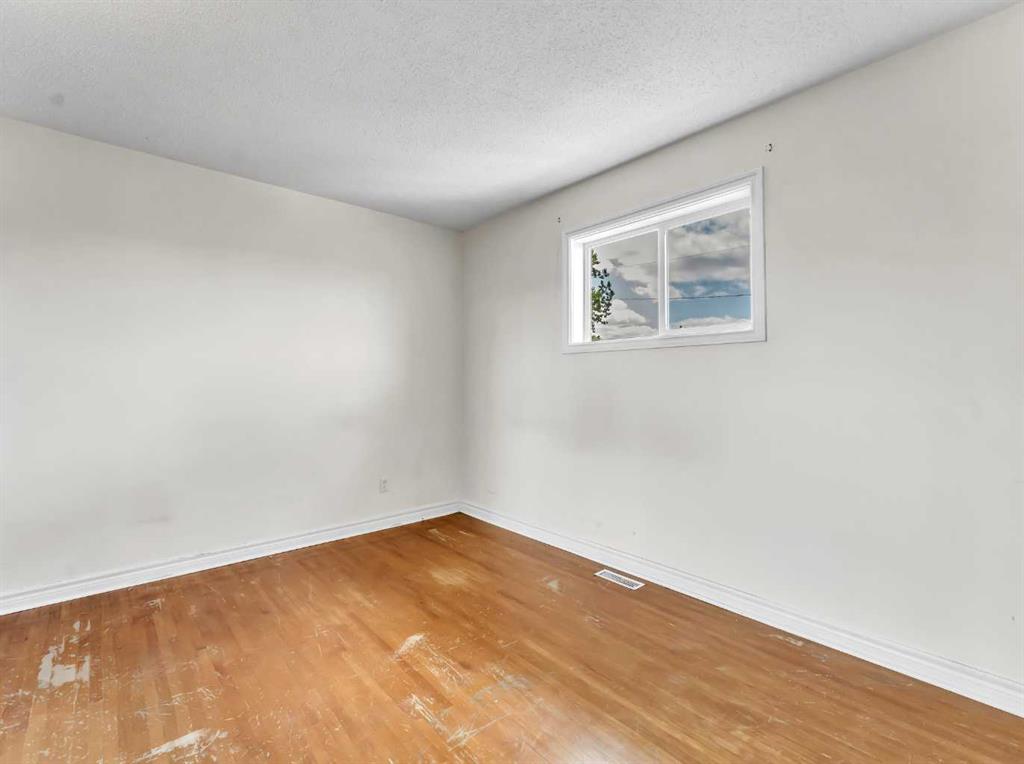 109 3rd Street NW